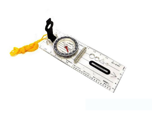 Компас планшетный Следопыт жидкостный с визиром и линейкой 2